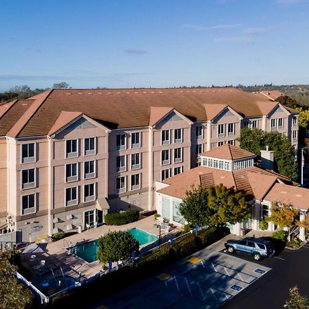 Hilton Garden Inn Folsom Dış mekan fotoğraf