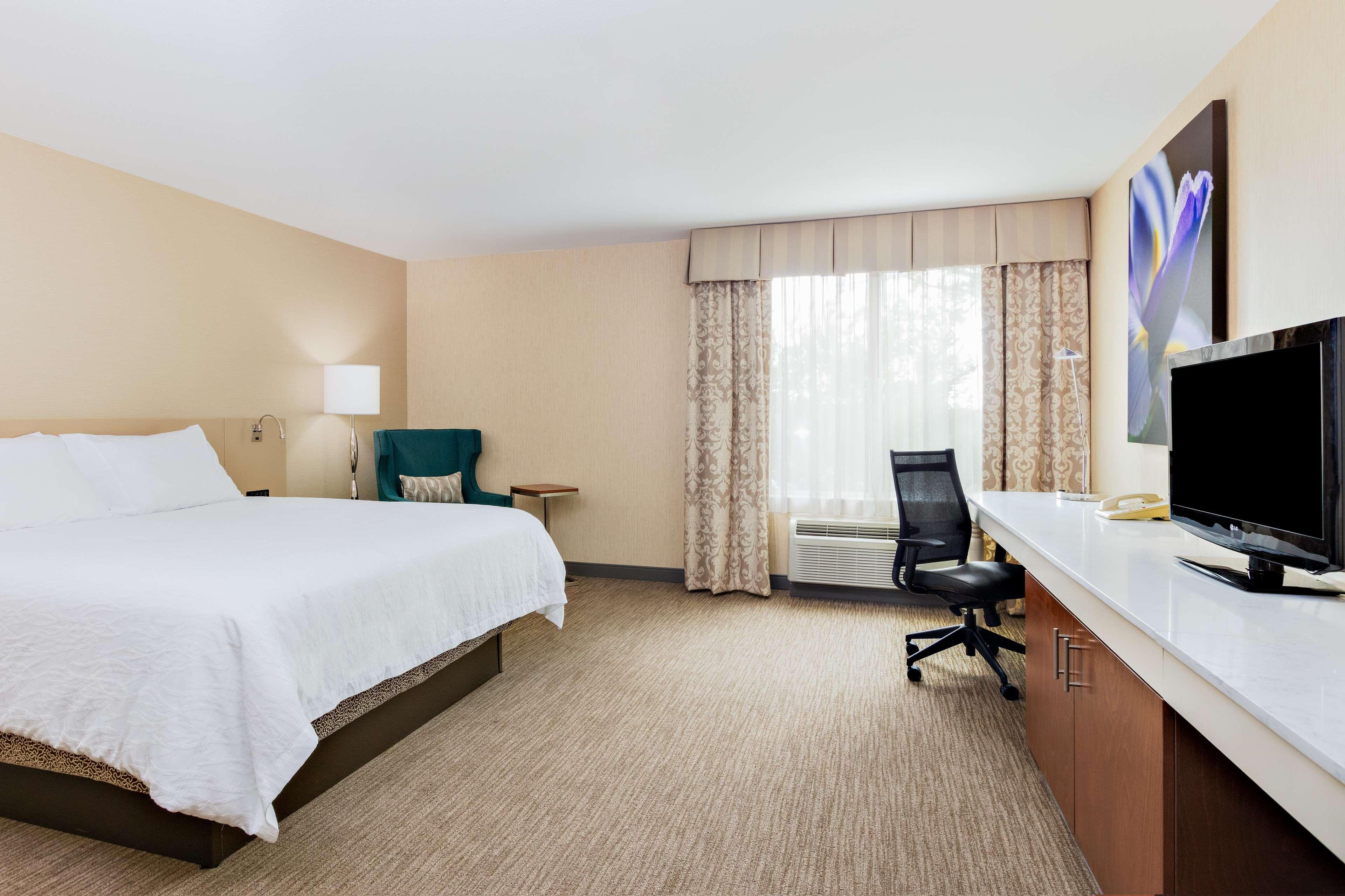 Hilton Garden Inn Folsom Dış mekan fotoğraf
