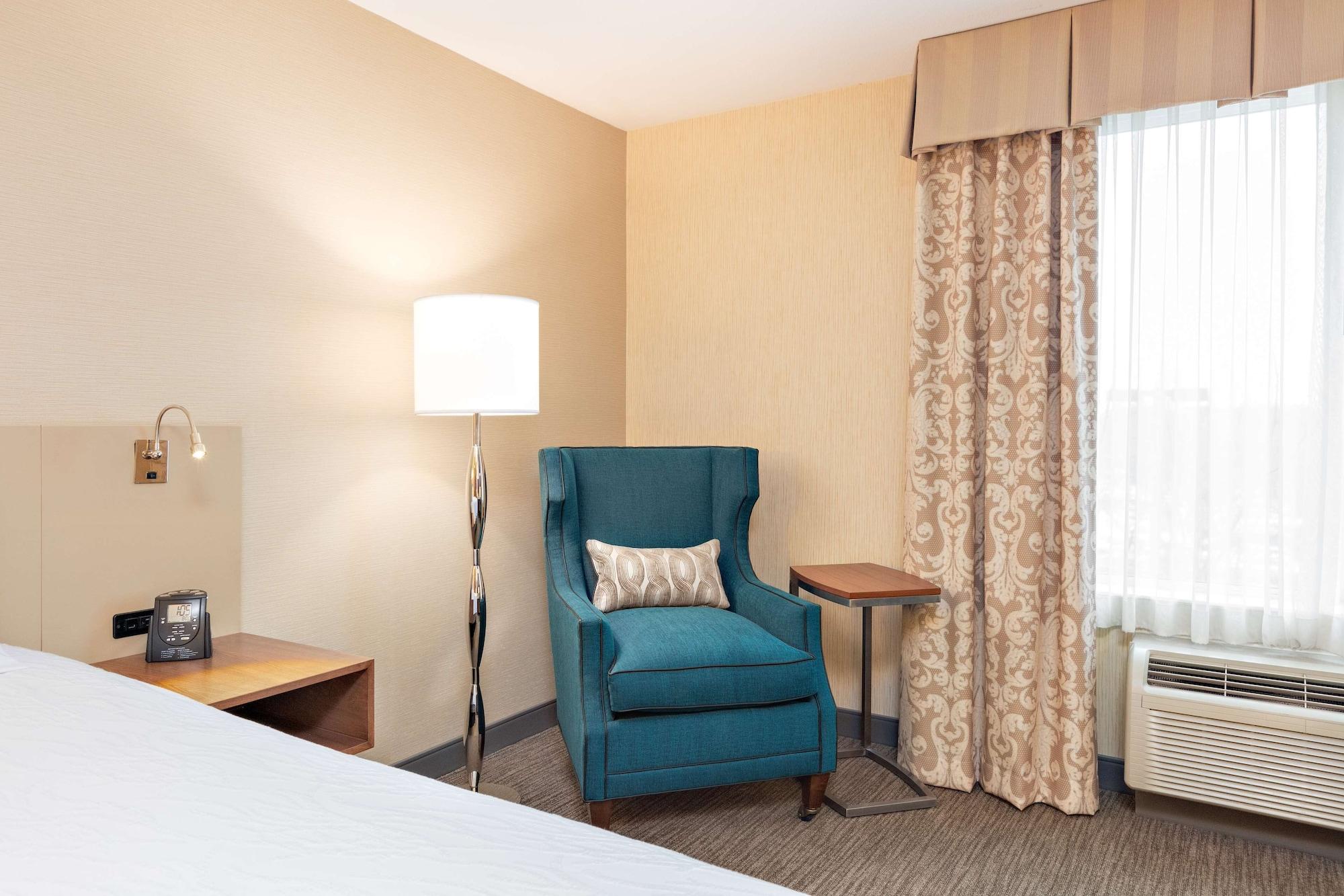 Hilton Garden Inn Folsom Dış mekan fotoğraf